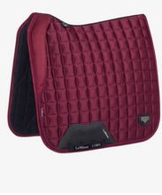 Charger l'image dans la galerie, LeMieux loire memory satin dressage square saddle pad