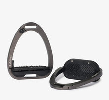 Charger l'image dans la galerie, LeMieux Vector Control étriers