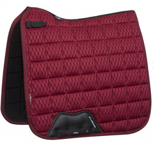 Charger l'image dans la galerie, LeMieux Carbon Mesh Dressage Square