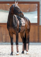 Charger l'image dans la galerie, LeMieux loire memory satin dressage square saddle pad