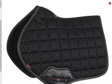 Charger l'image dans la galerie, LeMieux Carbon Mesh Close Contact Square