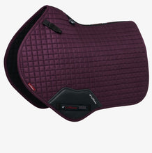 Charger l'image dans la galerie, Tapis Classic CC square saddle pad LeMieux