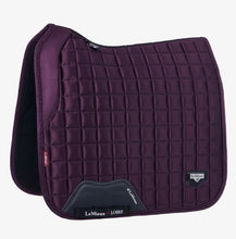 Charger l'image dans la galerie, LeMieux loire memory satin dressage square saddle pad