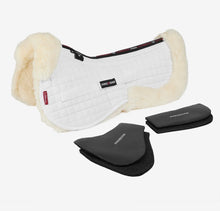 Charger l'image dans la galerie, LeMieux Pro-Sorb Lambswool Half Pad System Black/Black avec insertions