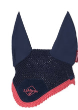 Charger l&#39;image dans la galerie, Classic fly hood- Lemieux
