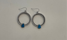 Charger l&#39;image dans la galerie, Boucle d oreille Montana Silversmiths/ Earing
